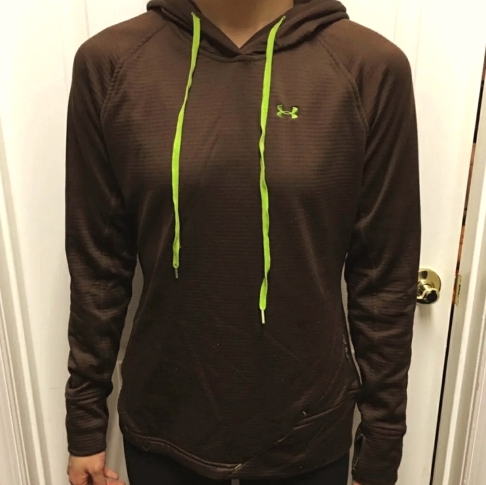 Under Armour || Hoodie